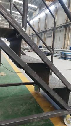 蘇州電焊工人找工作,41歲長(zhǎng)短皆可,中工,300-400